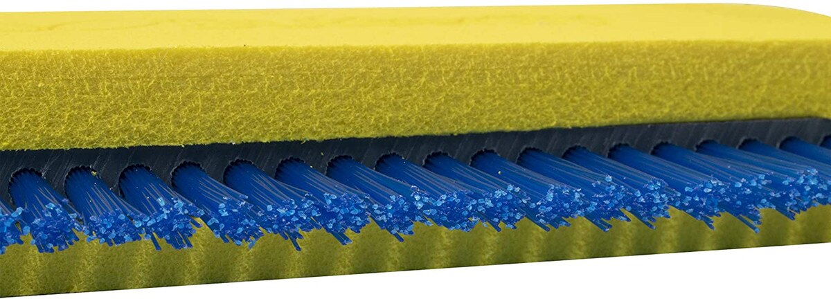 Butterfly Glue Remover: Close-up of Sponge